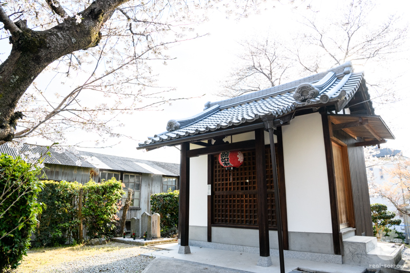 与楽寺/正楽寺の薬師堂
