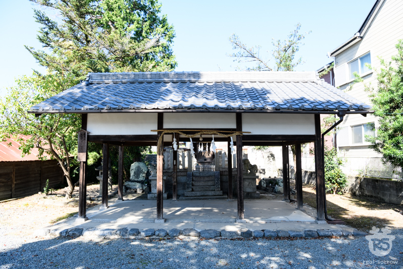 大和神社/渟名城入姫神社の拝殿