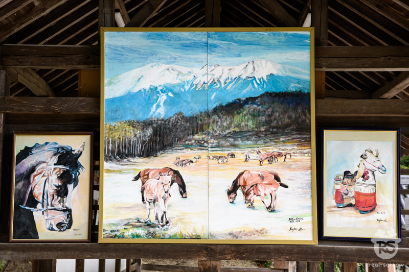 往馬大社/馬を描く展